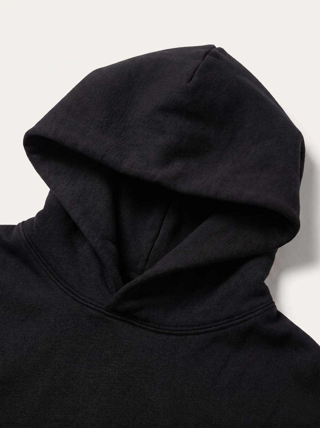 Noir Heavyweight Hoodie